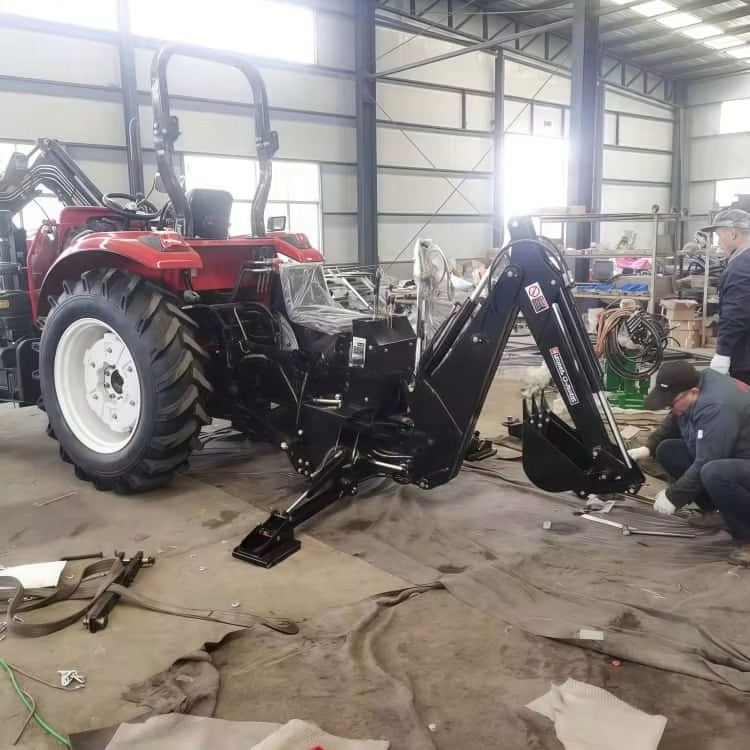 4x4農場用ホイールトラクター、後部穴掘り機付き、販売中、牽 - Tractor Backhoe のレビューと価格