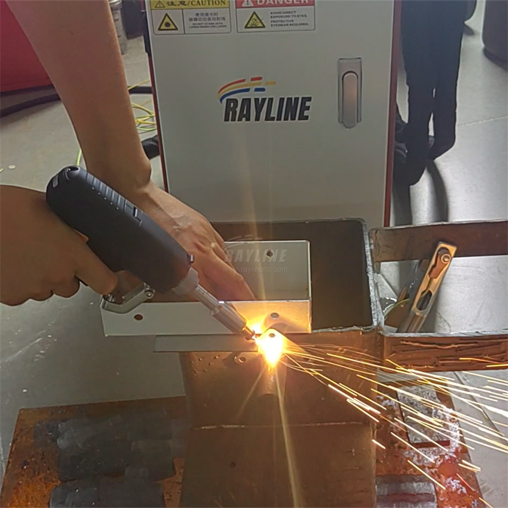 新型ミニポータブルハンドヘルドレーザー溶接機 3in1 溶接 - Portable Welding Generator のレビューと価格